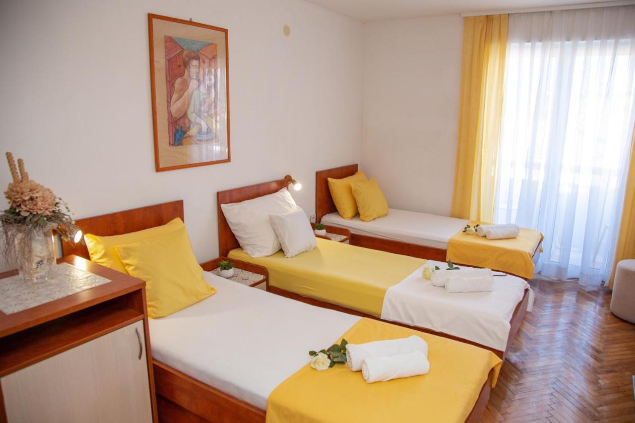 Royal Rooms Novalja Exterior photo