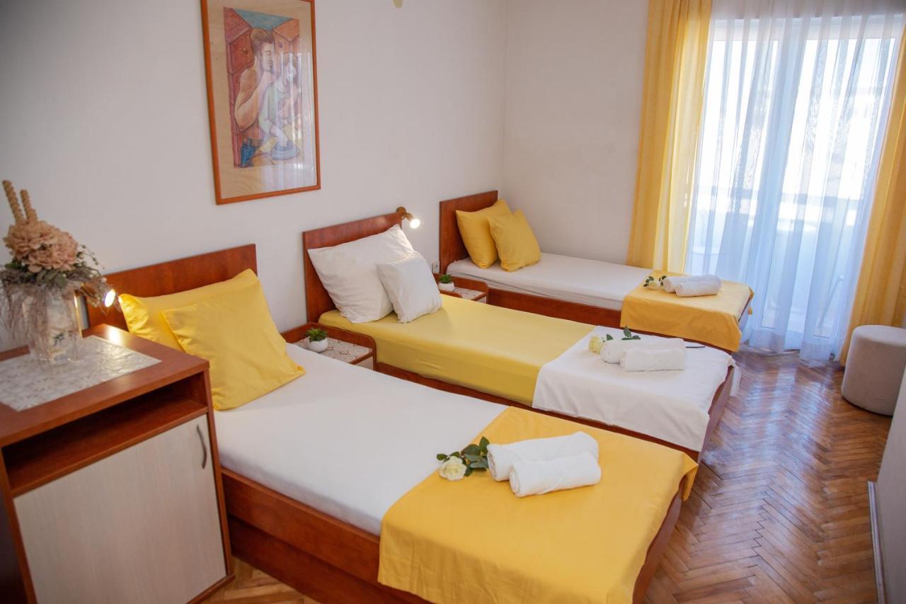 Royal Rooms Novalja Exterior photo