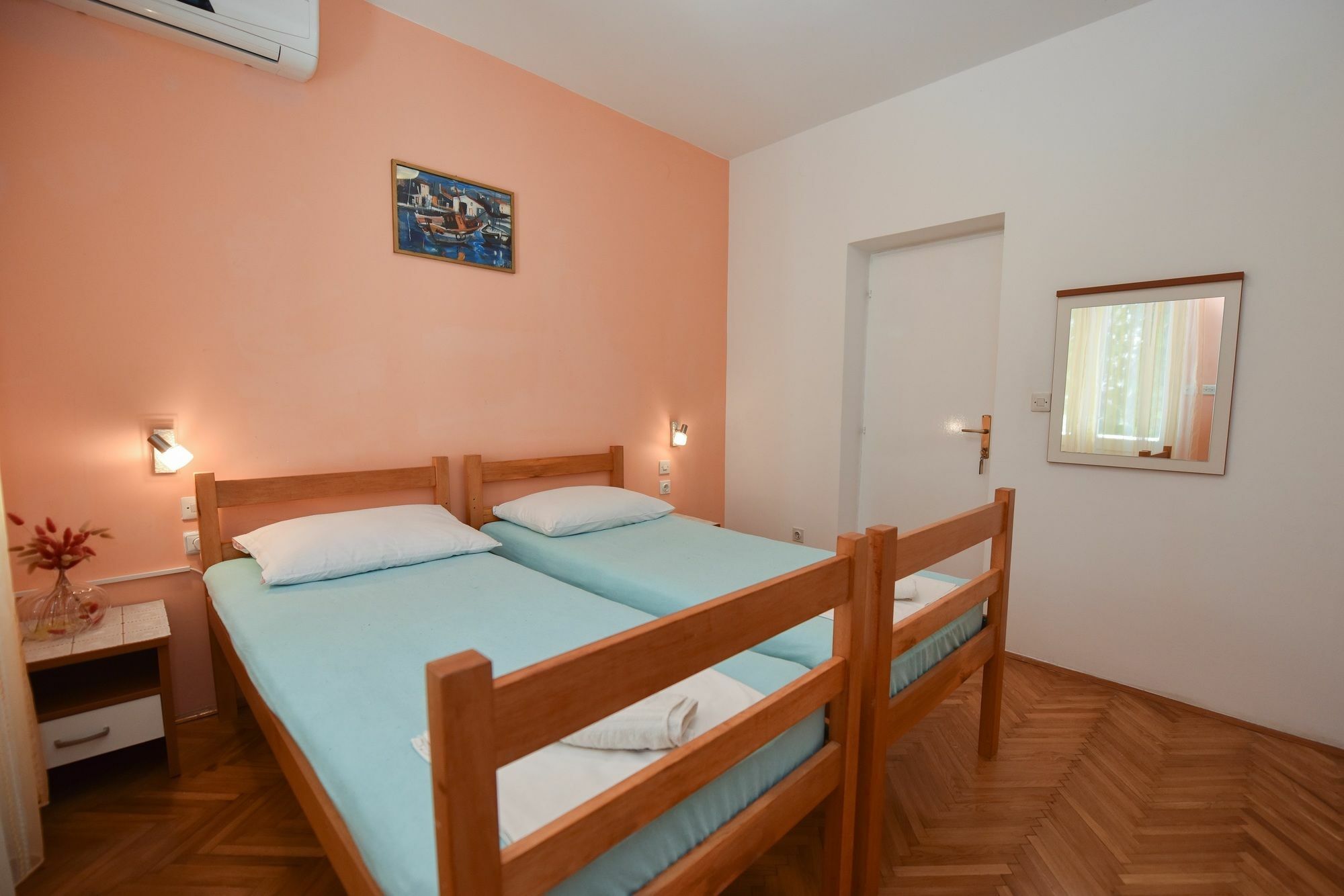 Royal Rooms Novalja Exterior photo